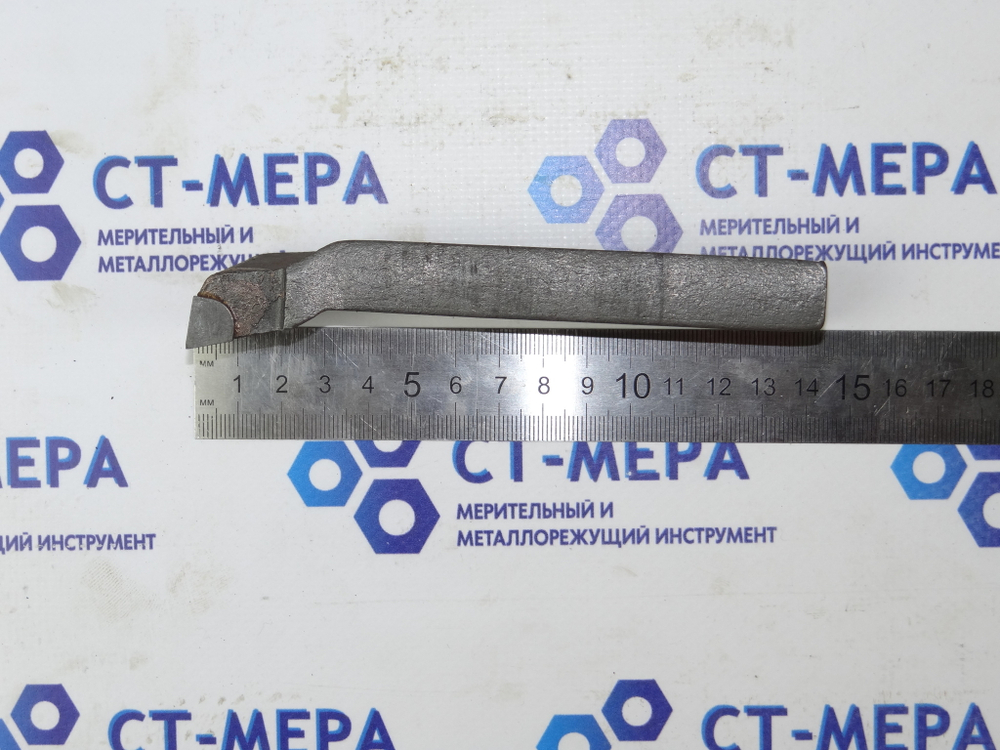 Резец токарный расточной для глухих отверстий 24х16х140 Т15К6