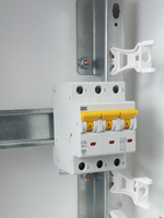 KARAT Автоматический выключатель ВА47-60M 3P C 10А 6кА IEK