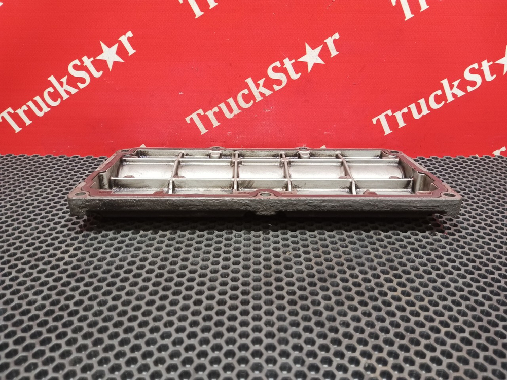 Крышка блока цилиндров