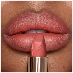 Charlotte Tilbury The Look of Love Matte Revolution Lipstick - Mrs Kissed 3.5g