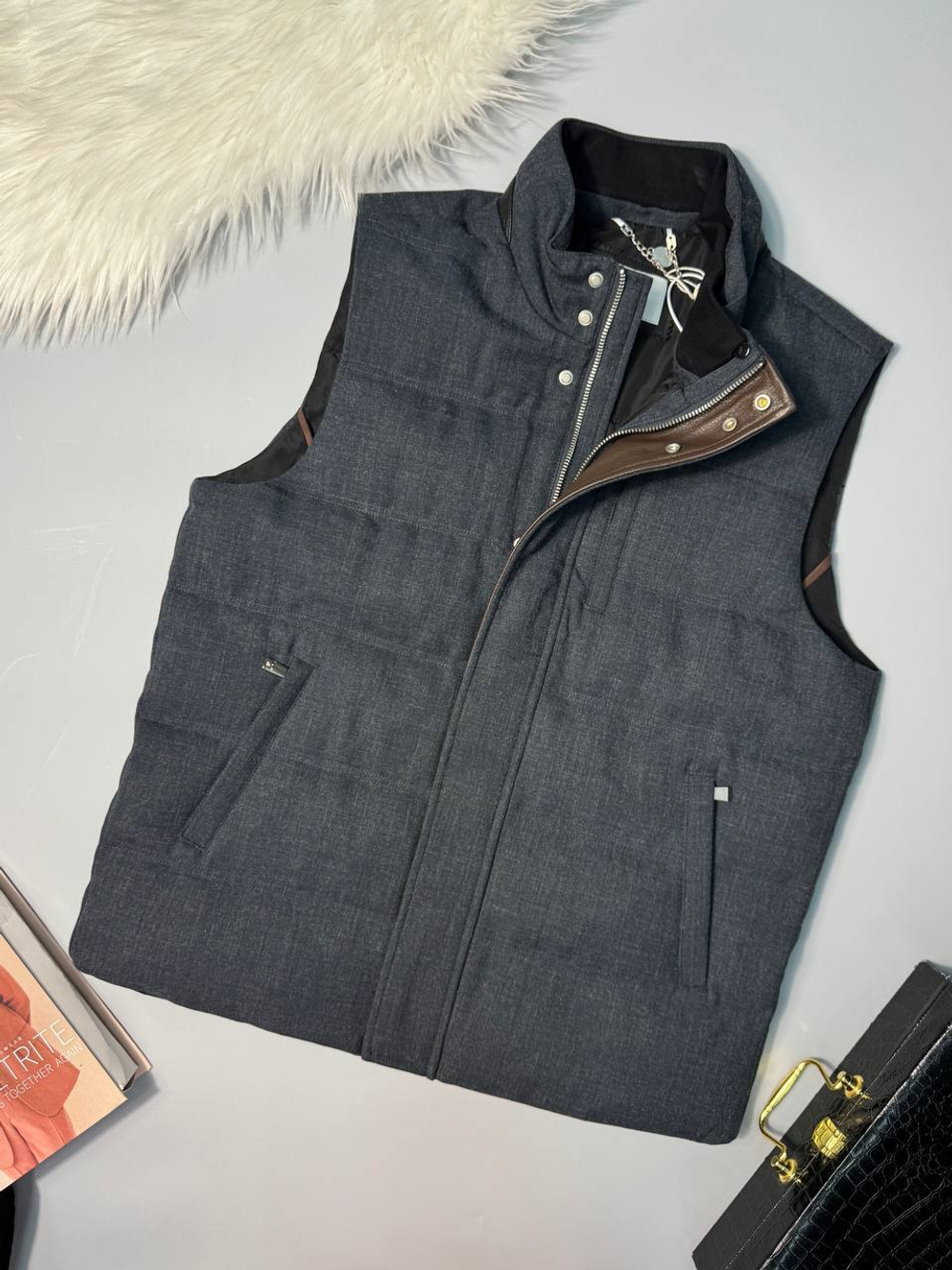 Безрукавка Racinello