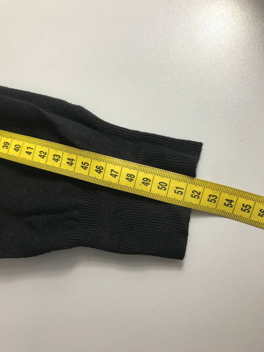 Джемпер Zarina базовый, маркировка S, визуально 44 размер