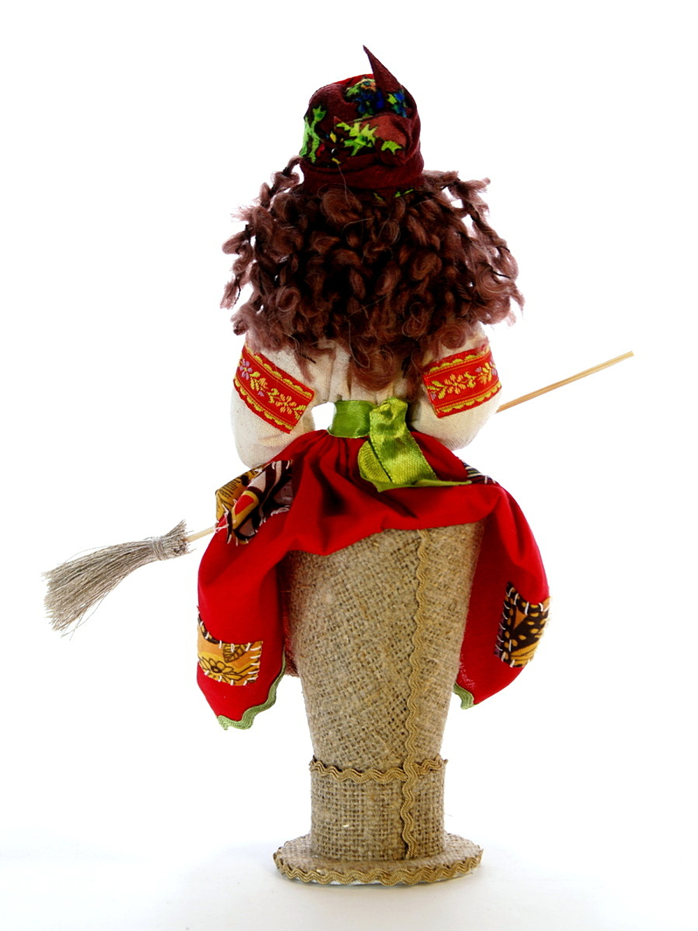 Кукла коллекционная молодая Баба Яга на ступе с помелом.