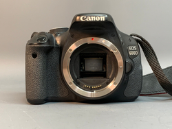 Canon 600D Kit 18-55mm 3.5-5.6 IS STM 57.060 кадров