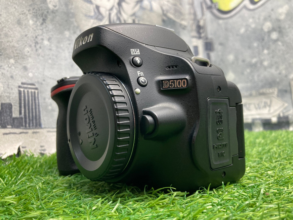 Nikon D5100
