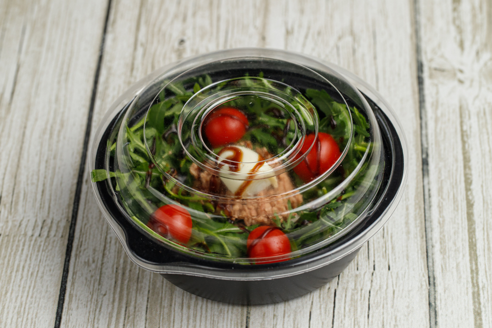 Салат «Руккола с маринованным тунцом» банкетный