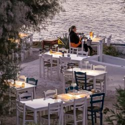 7933 Переносной уличный светильник RELAX