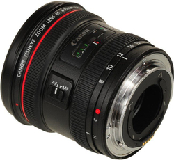 Объектив Canon EF 8-15mm f/4.0L Fisheye USM, черный