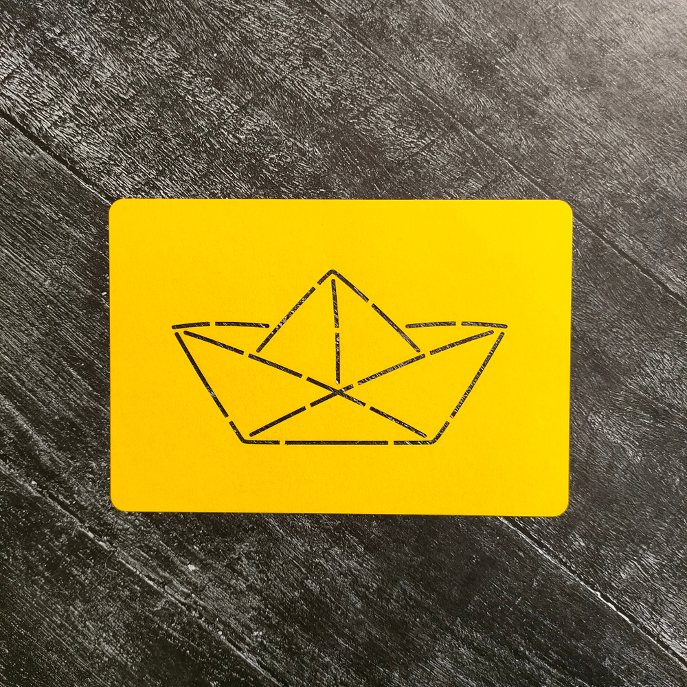 Бумажный кораблик