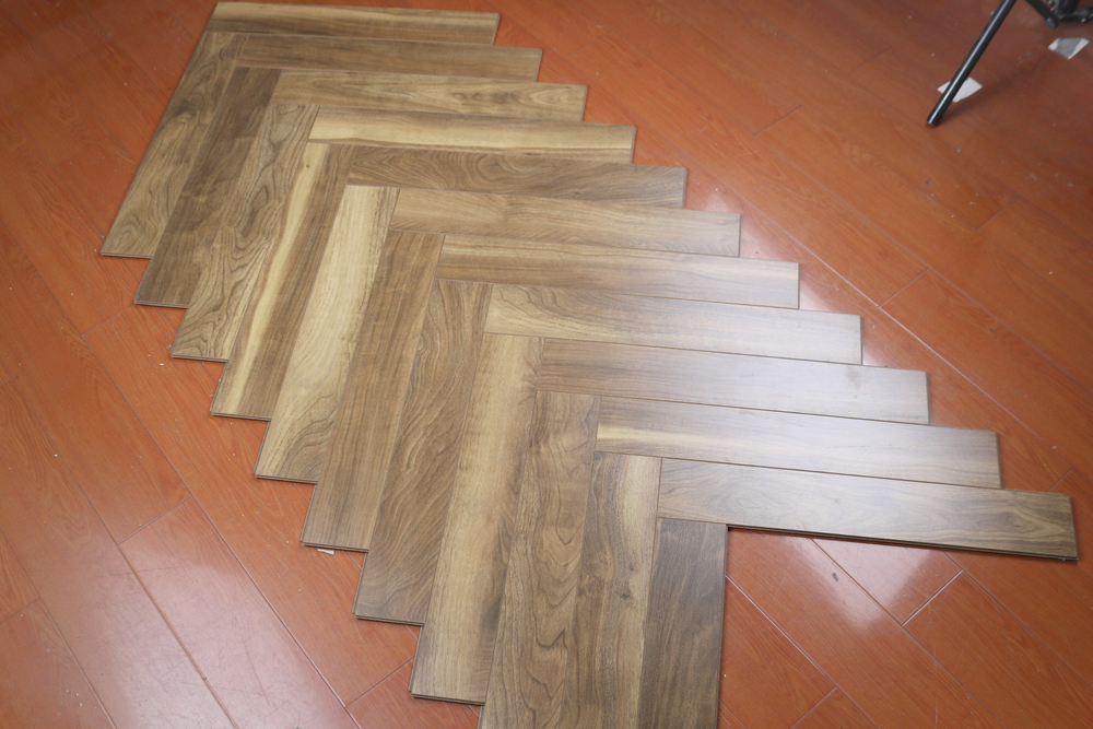 Ламинат ICON Orange 8 мм ОРЕХ АМЕРИКАНСКИЙ 1.92 м2