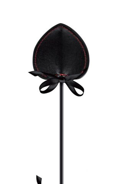 Стек с пуховкой Sweet Caress Feather Whip - 44 см. (Цвет: черный с красным)
