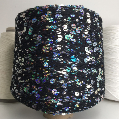 GLAMOUR Хлопок, пайетки, 240м/100гр. Черный с голографическими пайетками.