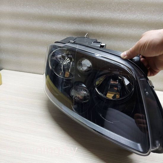 Передние фары black для VW Caddy Touran