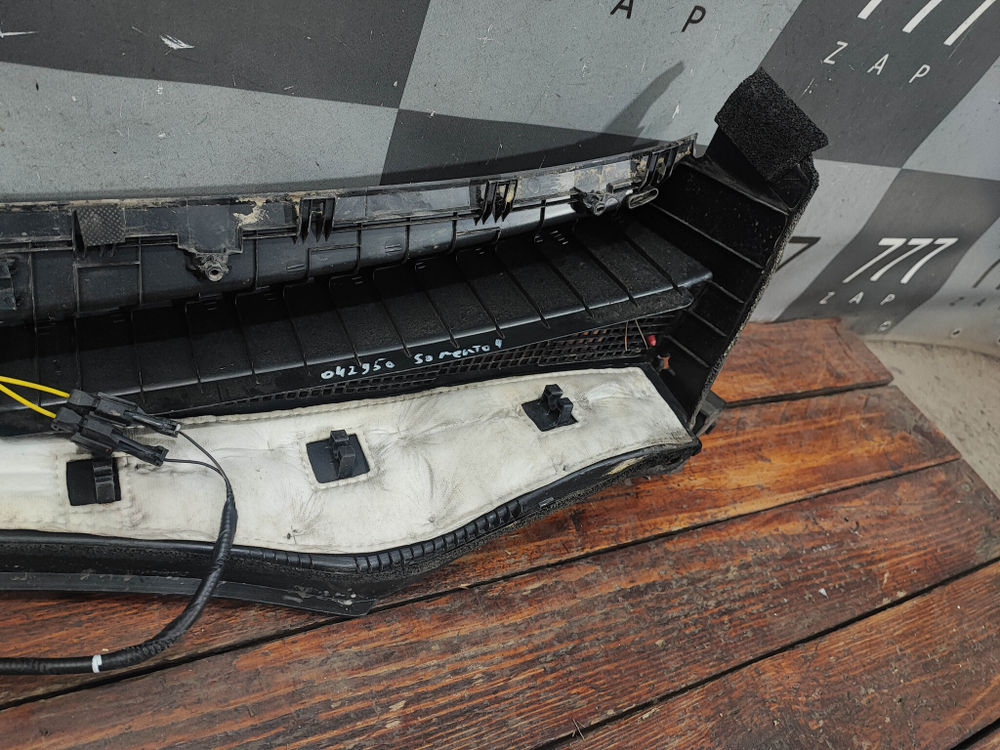 Жабо Kia Sorento 4 (MQ4) 20-нв Б/У Оригинал 86150P2200