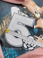 Нашивка Шан. в пайетках белая "Пятерка с цветочком"