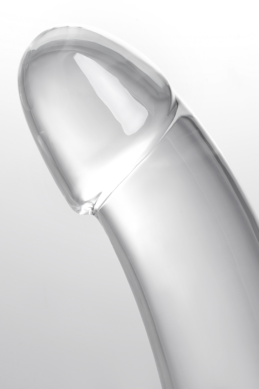 Реалистичный фаллоимитатор A-Toys Cryst прозрачный 15 см