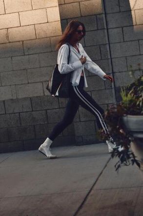 Спортивная одежда ZARA