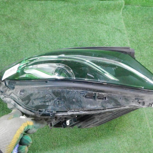 Фара правая Mercedes E W213 (2016-2021) LED