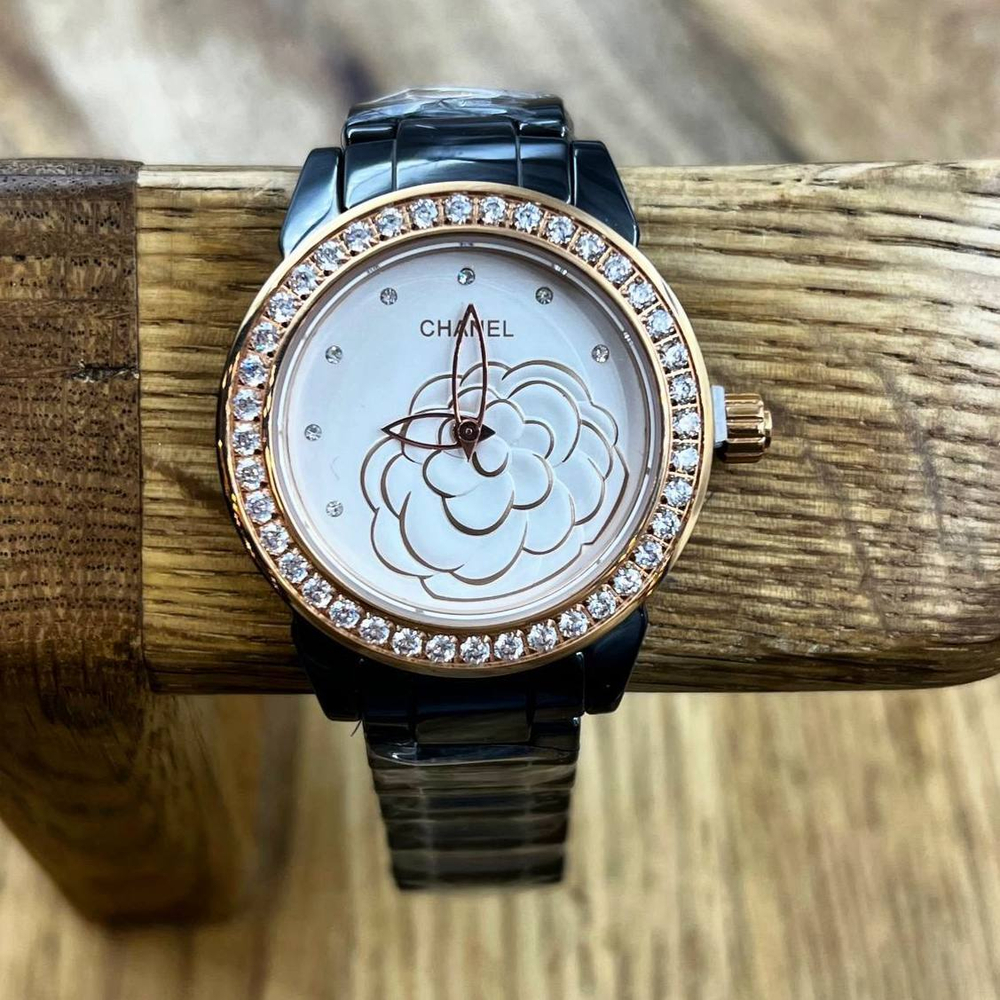 Часы CHANEL