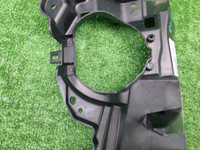 Накладка ПТФ правая Toyota Highlander 3 U50 16-19