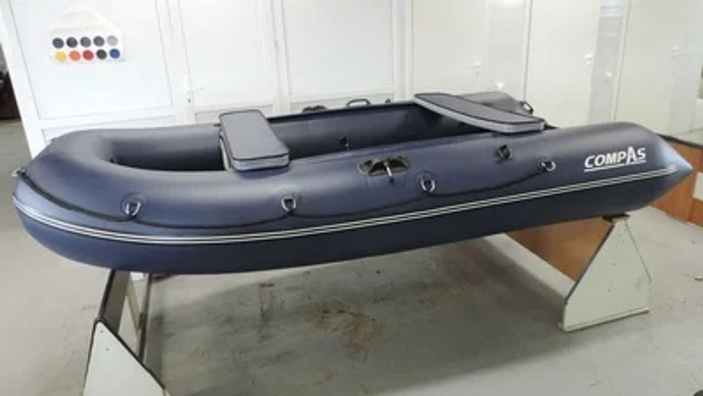 Лодка ПВХ COMPAS 325E
