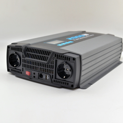 Автомобильный инвертор BERKUT Specialist INV-2000