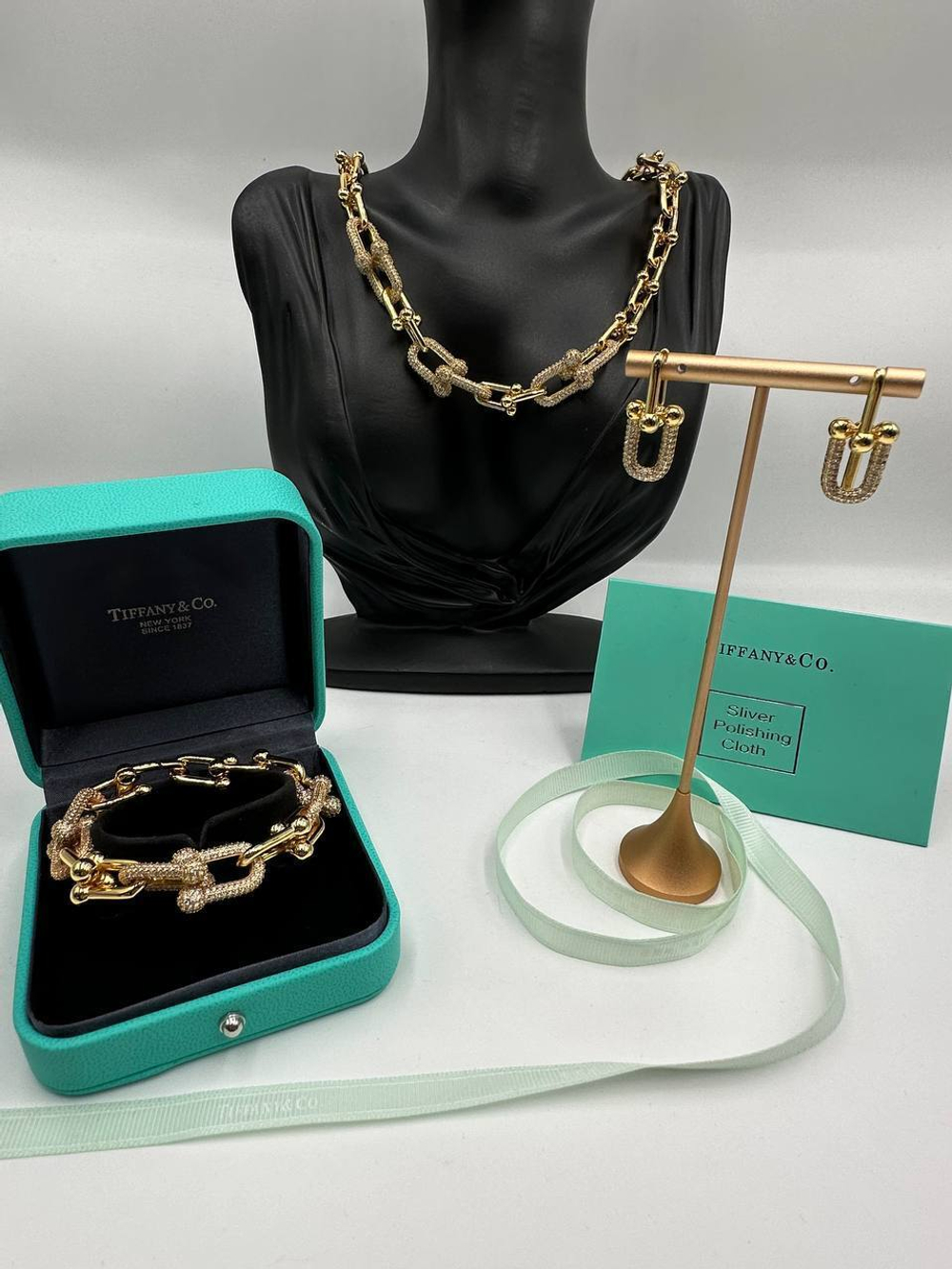 Чокер Tiffany & Co.