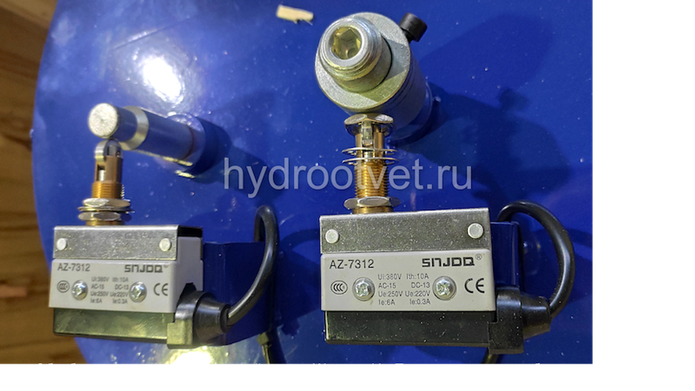 GDK03 with terminal box (based on DRB9-P365Z) - Станция смазки электрическая для двухлинейных систем, рабочее давление до 400 бар, подача 365 мл/мин, мощность двигателя 1,5 кВт, объем бака 60 литров; тип станции - Станция с системой управления с набором клапанов для управления, с клеммной коробкой