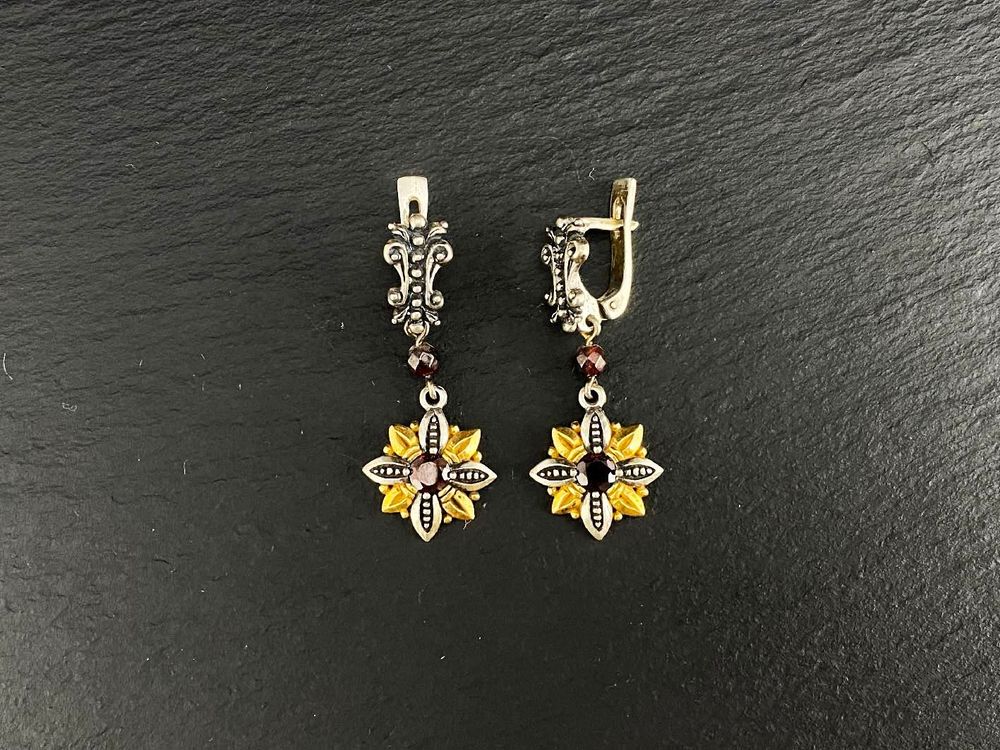 Серьги длинные "Огнецвет"