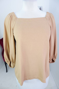 Топ Uniqlo в романтичном исполнении, маркировка ХS, на 42 размер