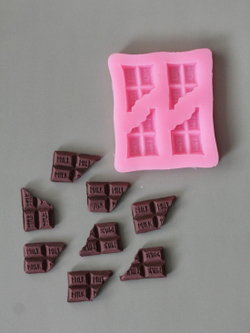 Молд силиконовый для творчества "Шоколадка Milk" 6 см / Форма для мыла, воска, гипса и полимерной глины