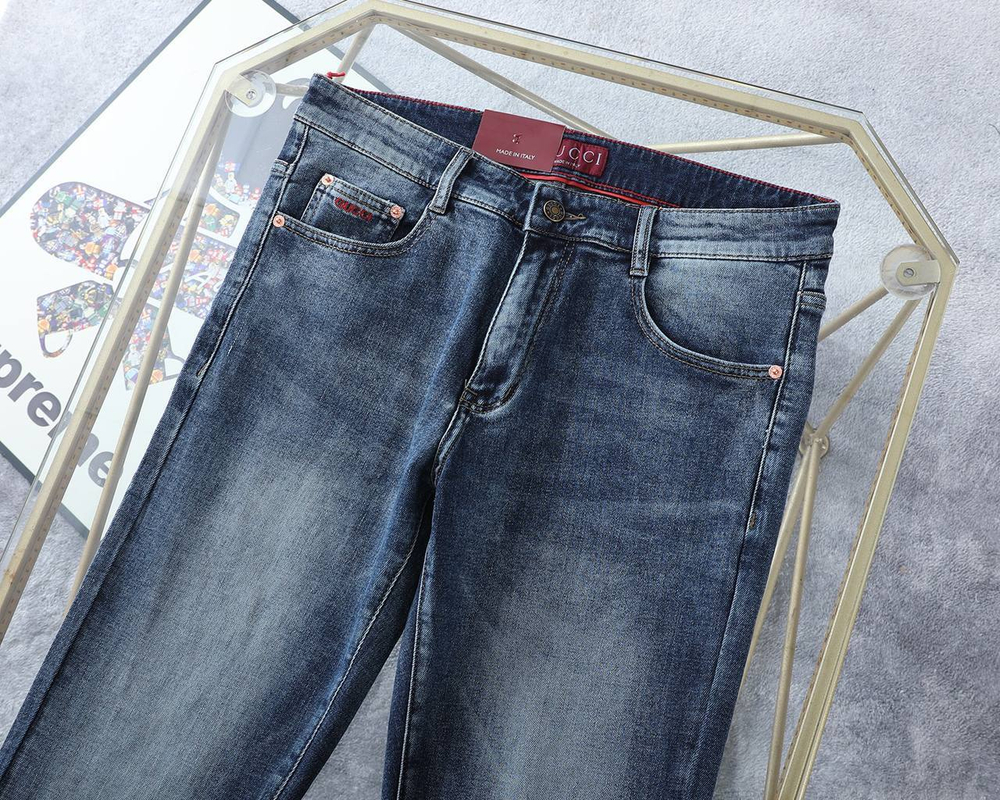 Джинсы Gucci