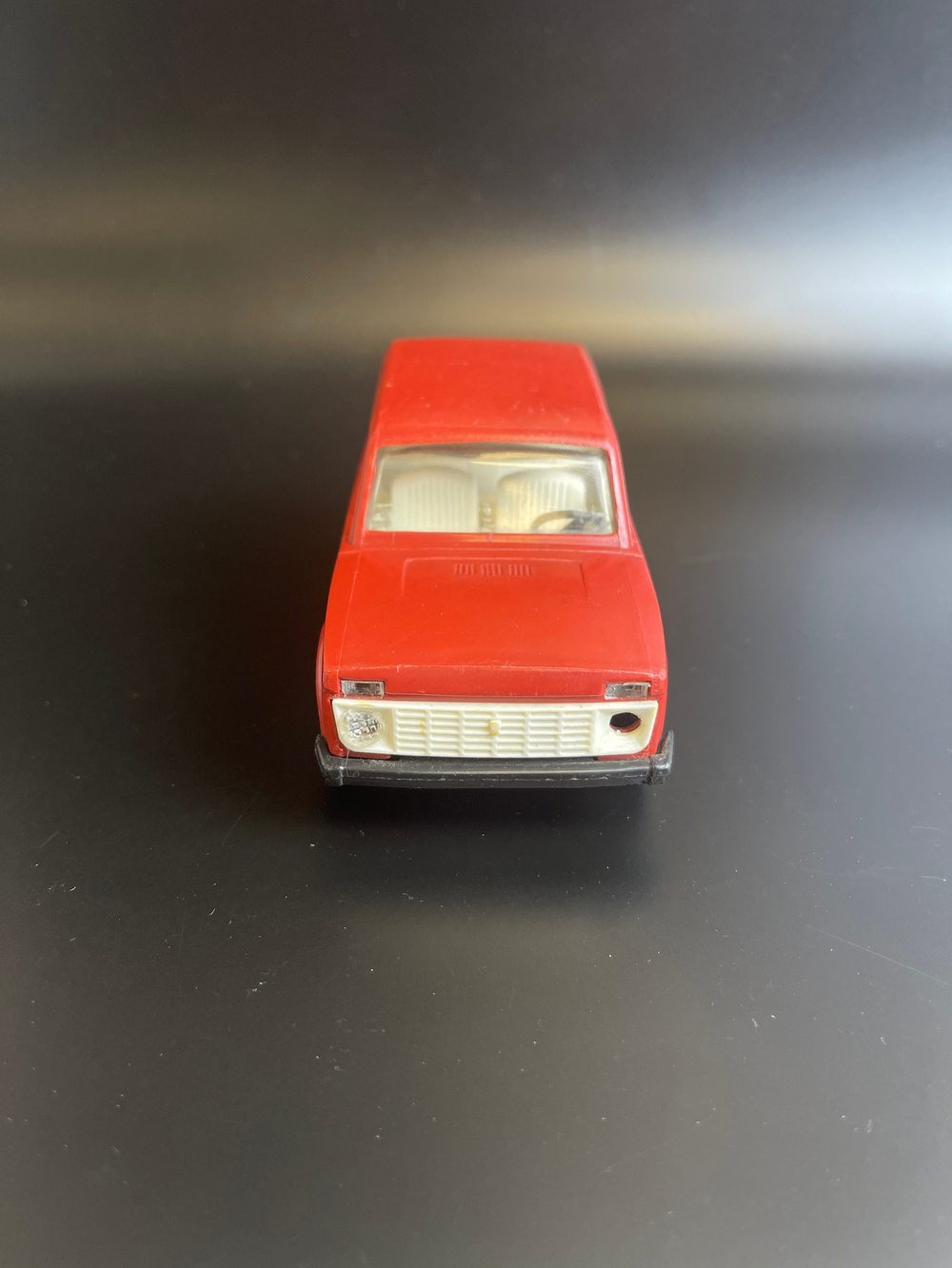 Машинка "НИВА АвтоВАЗ-2121" пластмассовая коллекционная игрушка СССР 1970-1980 гг