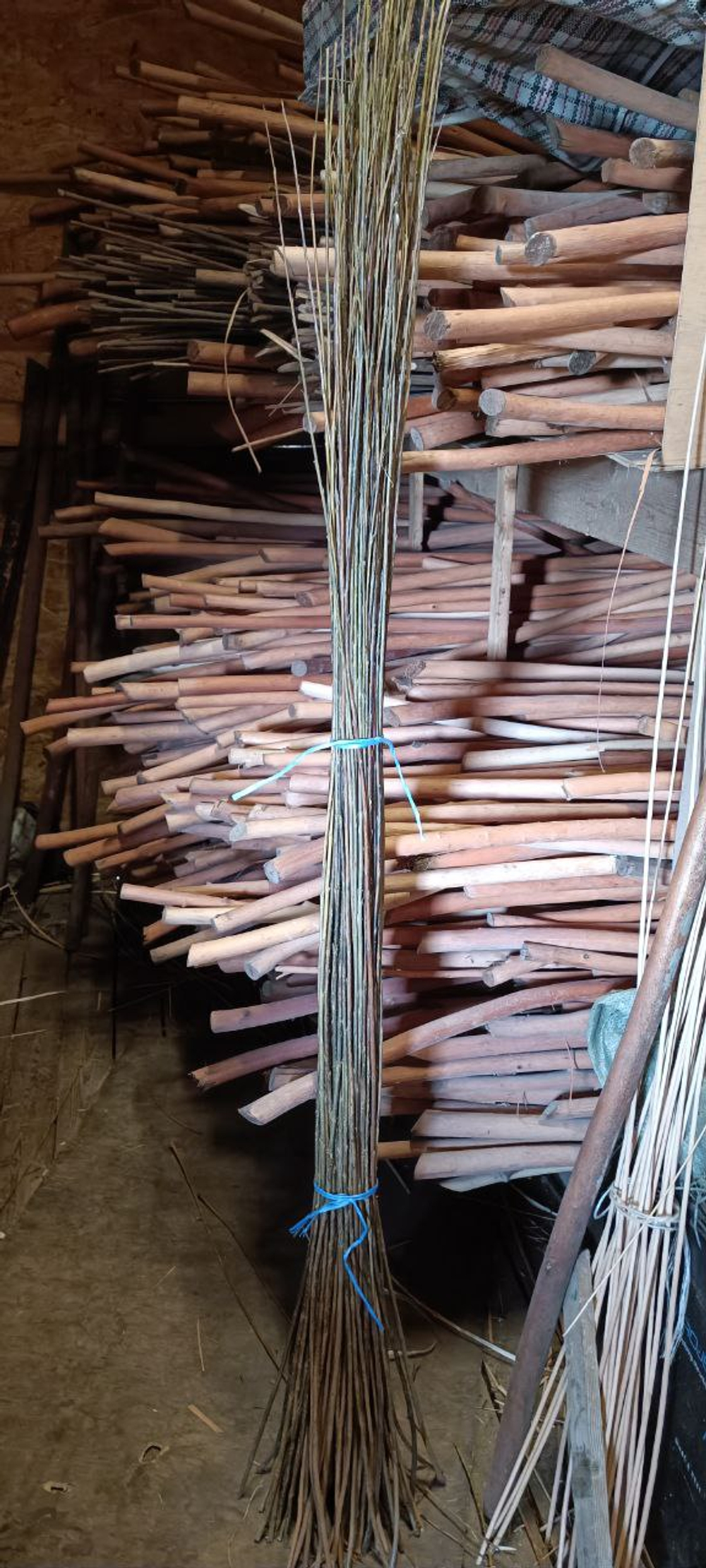 Прут ивовый неочищенный Арт№ SP100GR