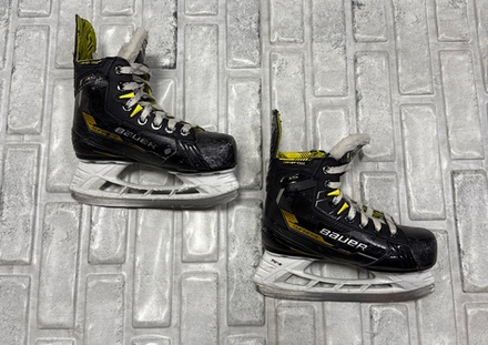 Bauer supreme m4 YTH 13D (EUR 32)