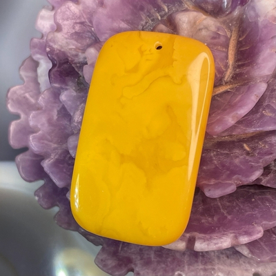 50529  Янтарь Кулон 26*45мм