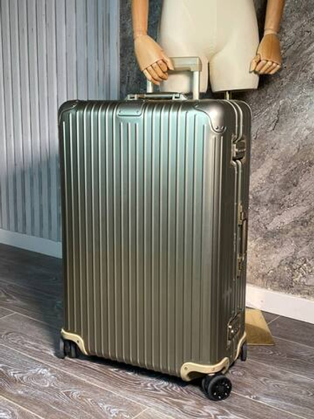 Чемодан Rimowa