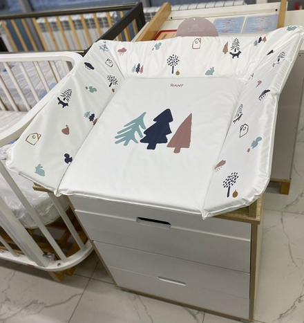 Пеленальный матрасик №2 RANT "Forest" (80х71)