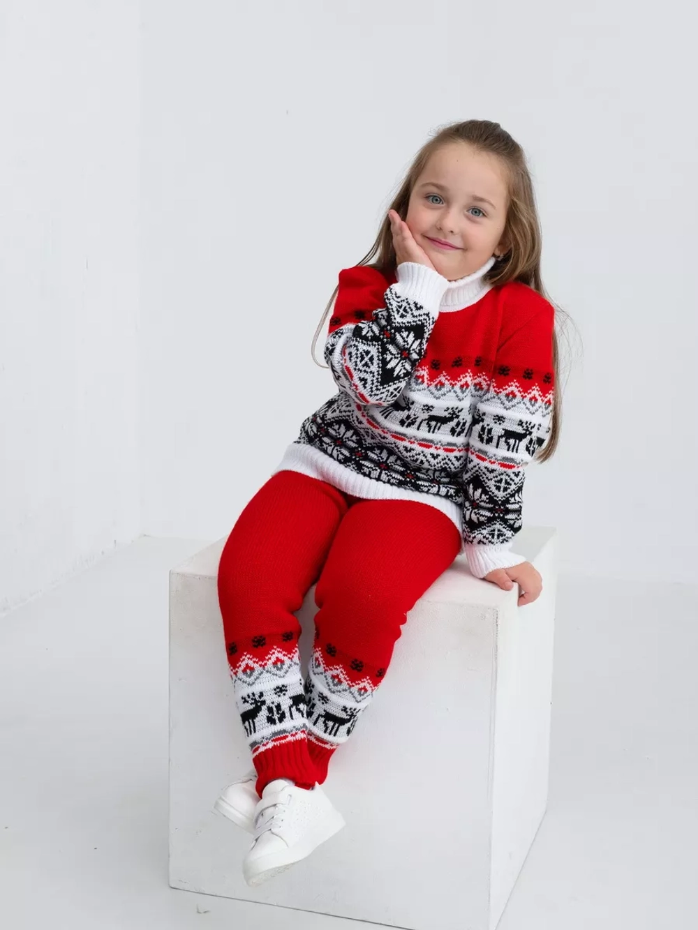 Свитер вязаный с горлом