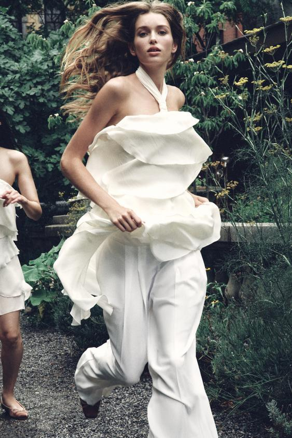 ZARA БРЮКИ ПАЛАЦЦО С ЗАЩИПАМИ, ЖЕЛТОВАТО-БЕЛЫЙ