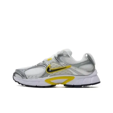 Женские кроссовки Nike V5 RNR 'White Yellow' HQ7901-105