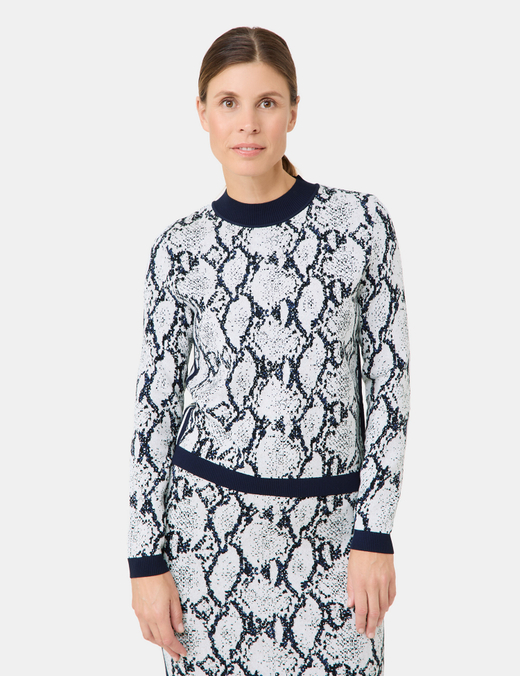 Джемпер из вискозы