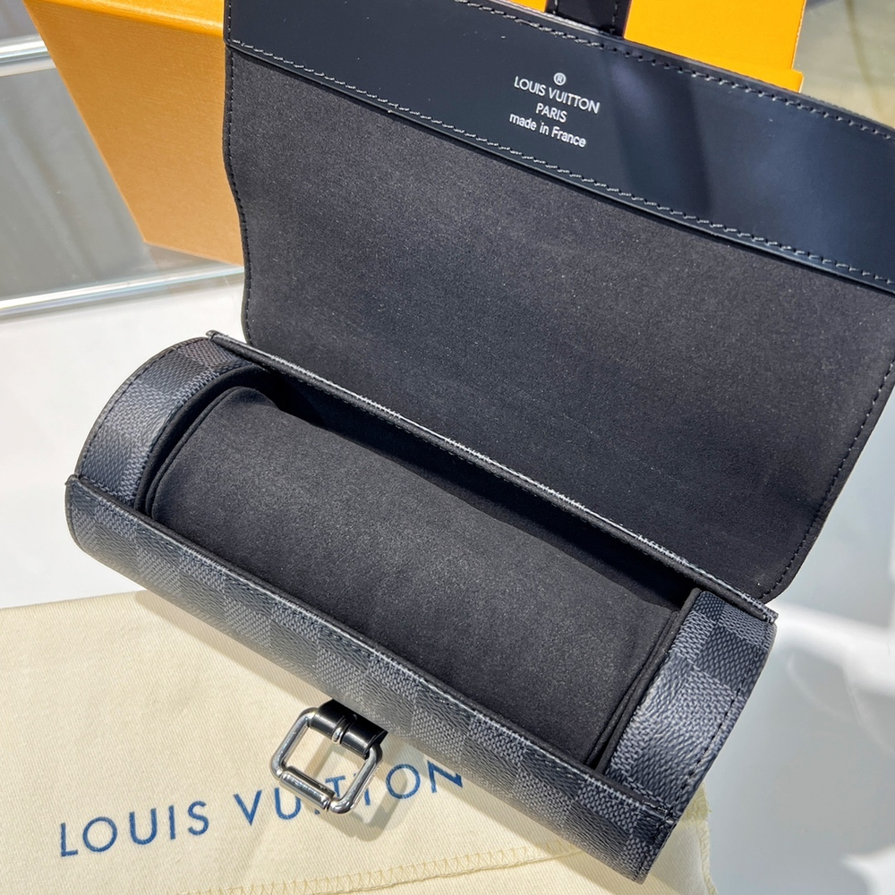 Louis Vuitton 3 Watch Case