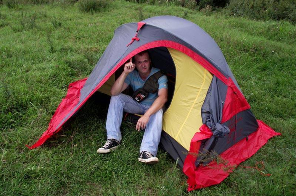 Палатка TRAMP Sarma 2 (V2), артикул TRT-30, цвет Серый