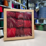 Набор итальянской фантазийной пряжи "СЕРДЦЕ " для топа, футболки, джемпера; Состав: оригинальная пряжа с пайетками, хлопок, велюр, микрофибра, кидмохер, «лебяжий пух»; Общий вес: 570 гр MP