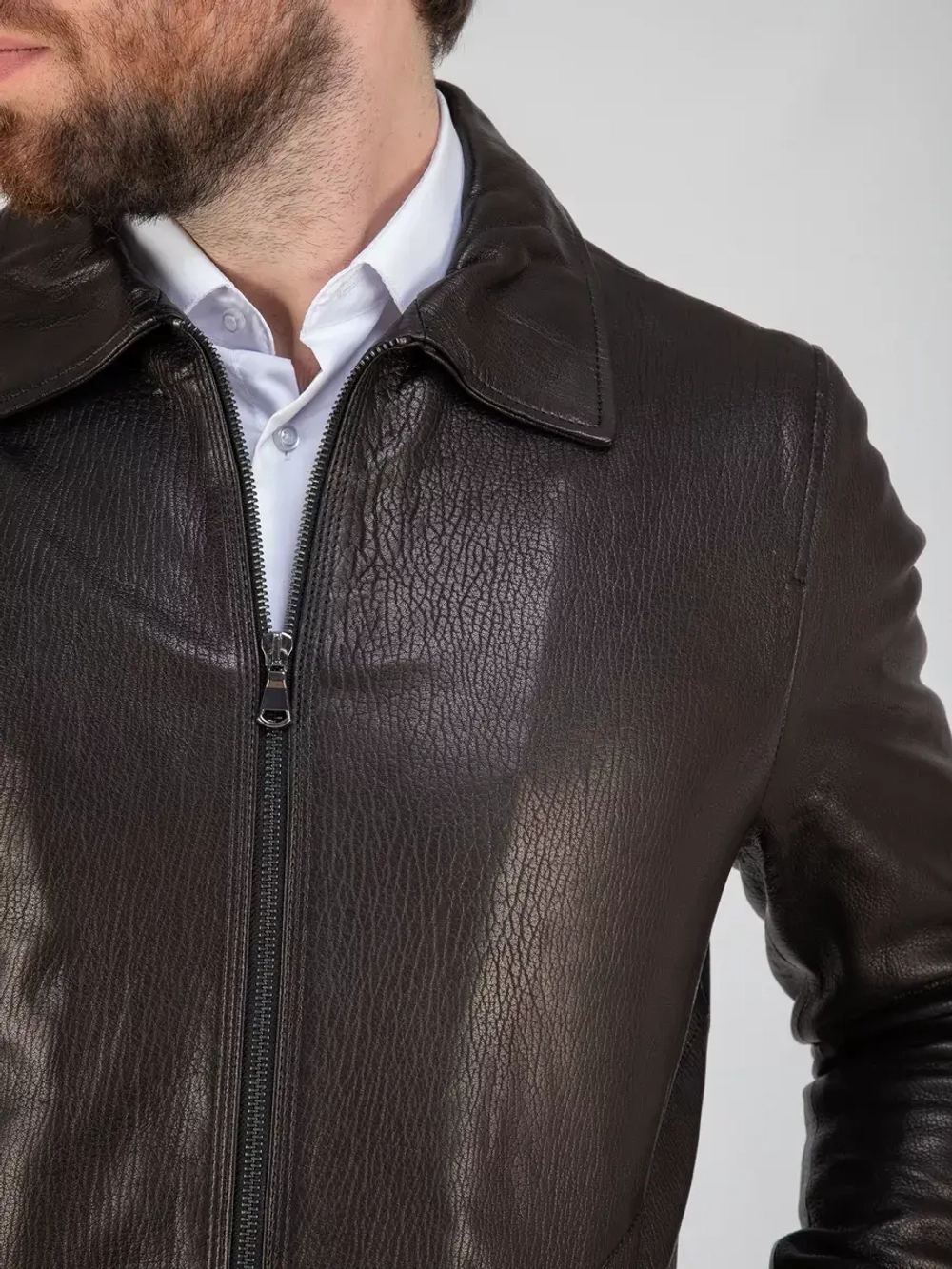 Кожаная куртка демисезонная