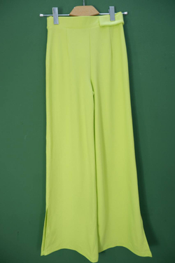 Брюки Bershka для яркого и стильного образа, маркировка S, визуально 44 размер