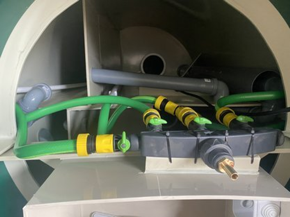 Станция биологической очистки Экобак 25/1500 аэро Экогрупп ДВ 6250/5000 л./ 4900 л. в сутки / 25-30 чел. (2150x2150x2500см;) - арт.561172