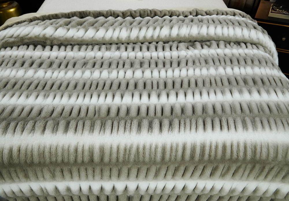 Покрывало 220х240 Sofi De MarkO Мех №9