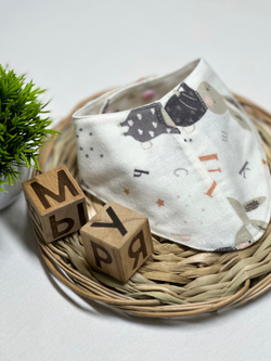 Слюнявчик нагрудник на кнопках RinaAmari в ассортименте